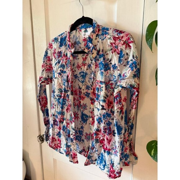 GAP women’s size medium boyfriend shirt floral - Picture 8 of 8
